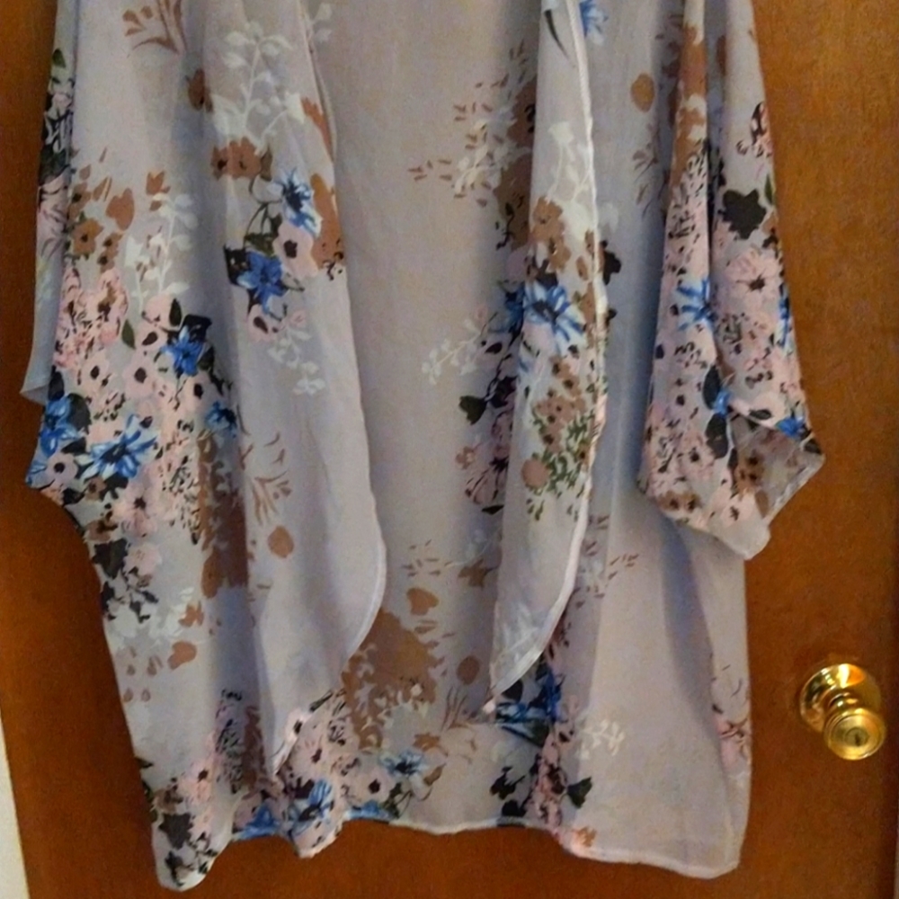 Sheer shawl